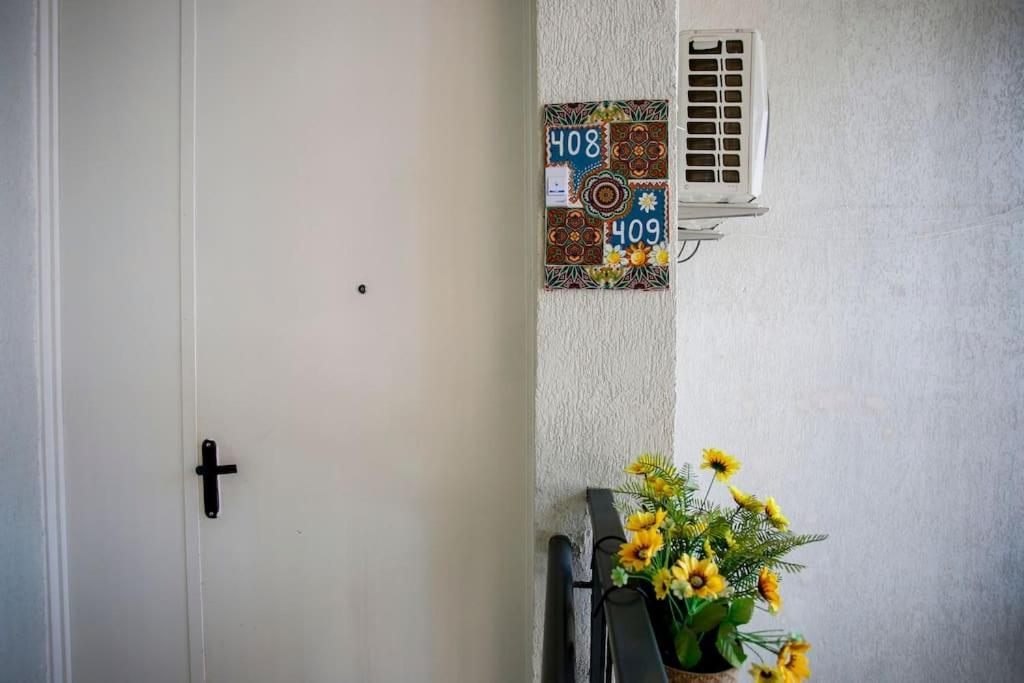Appartement Center, Nino's Art